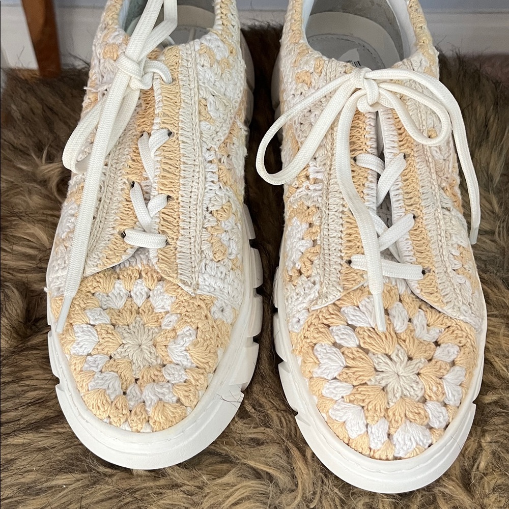 Free People Lace-Up Crochet Sneakers - Cream and Tan “Catch Me If You Can “ - Picture 7 of 10